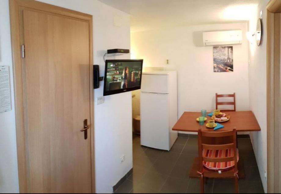 Apartment Murva Seget Vranjica Exterior photo